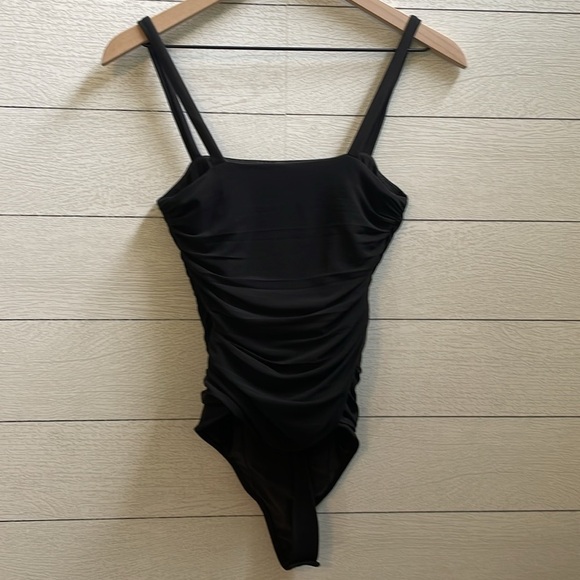 Abercrombie & Fitch Black Mesh Crepe Ruched Squareneck Bodysuit, Size Small - Picture 8 of 9